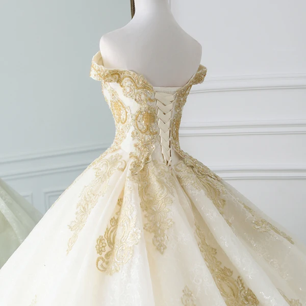 Luxury / Gorgeous Champagne Wedding Dresses 2019 A-Line / Princess Off-The-Shoulder Short Sleeve Backless Gold Appliques Lace Beading Cathedral Train Ruffle