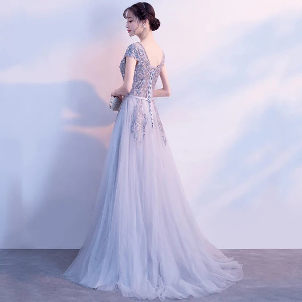 Elegant Grey Evening Dresses  2017 A-Line / Princess Scoop Neck Cap Sleeves Appliques Lace Pearl Bow Sash Court Train Ruffle Backless Formal Dresses