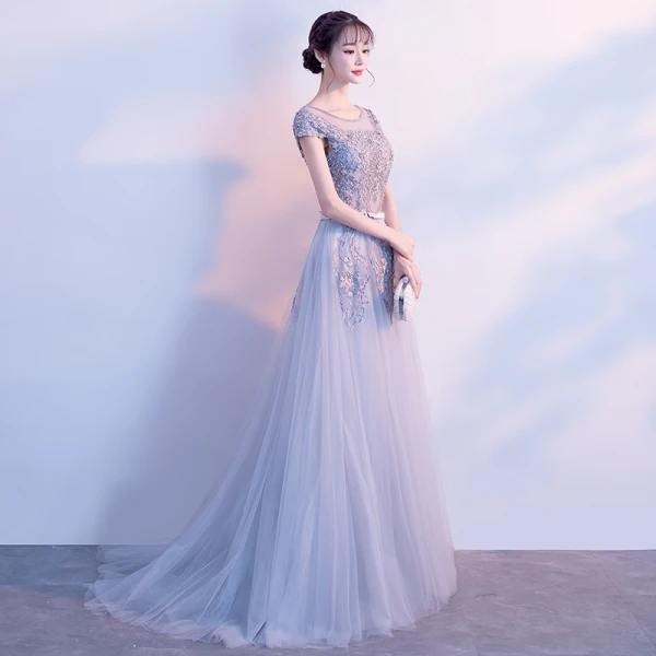 Elegant Grey Evening Dresses  2017 A-Line / Princess Scoop Neck Cap Sleeves Appliques Lace Pearl Bow Sash Court Train Ruffle Backless Formal Dresses
