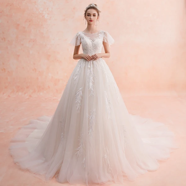 Chic / Belle Ivoire Organza Transparentes Robe De Mariée 2019 Princesse Encolure Carrée Manches Courtes Dos Nu Appliques En Dentelle Perlage Chapel Train Volants