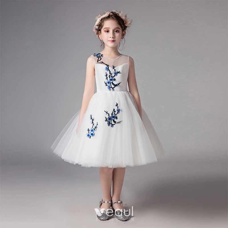 Hermoso Marfil Transparentes Vestidos para ninas 2019 A Line Princess Scoop Escote Sin Mangas Bordado Por La Rodilla Ruffle Vestidos para bodas