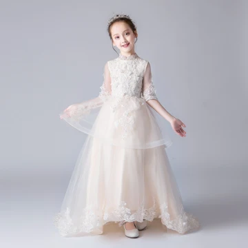 Style Chinois Champagne Robe Ceremonie Fille 2019 Princesse Col Haut 1 2 Manches Appliques En Dentelle Perlage Train De Balayage Volants Robe Pour Mariage