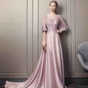Moderne Mode Rose Bonbon Percé Robe De Soirée 2018 Princesse Encolure Dégagée 1 2 Manches Appliques En Dentelle Paillettes Perlage Cathedral Train Volants Dos Nu