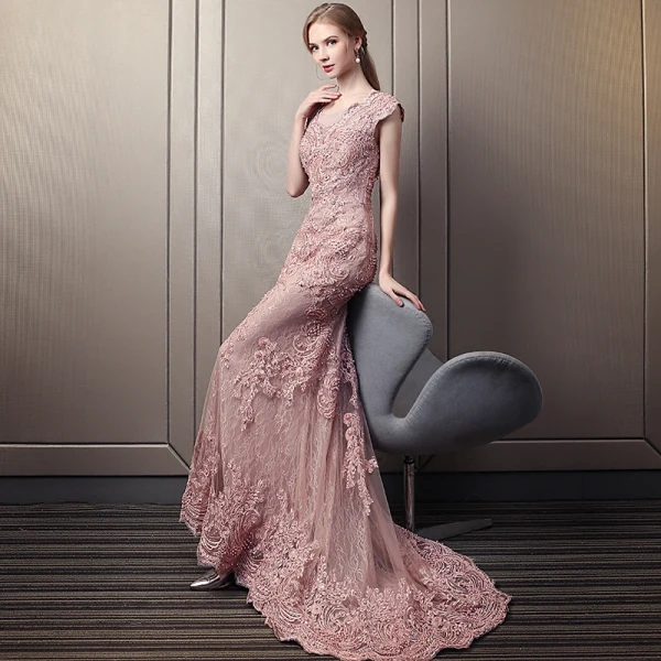 Elegant Candy Pink Lace Evening Dresses 2018 Trumpet / Mermaid Scoop Neck Cap Sleeves Appliques Lace Beading Pearl Chapel Train Formal Dresses