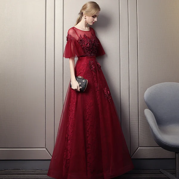 Chic / Beautiful Burgundy Prom Dresses 2018 Empire Scoop Neck 1/2 Sleeves Appliques Flower Pearl Beading Rhinestone Sash Floor-Length / Long Ruffle Backless Formal Dresses