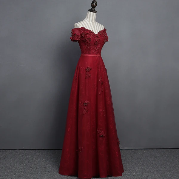 Modern / Fashion Burgundy Lace Prom Dresses 2018 Empire Off-The-Shoulder Short Sleeve Appliques Lace Pearl Crystal Sash Floor-Length / Long Ruffle Backless