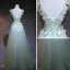 Elegante Saliegroen Galajurken 2018 A lijn V-Hals Mouwloos Vlinder Appliques Kant Kralen Lange Ruche Ruglooze Gelegenheid Jurken