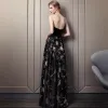 Piękne Czarne Złote Sukienki Na Bal 2018 Imperium Kochanie Bez Rękawów Haftowane Długie Wzburzyć Bez Pleców Sukienki Wizytowe