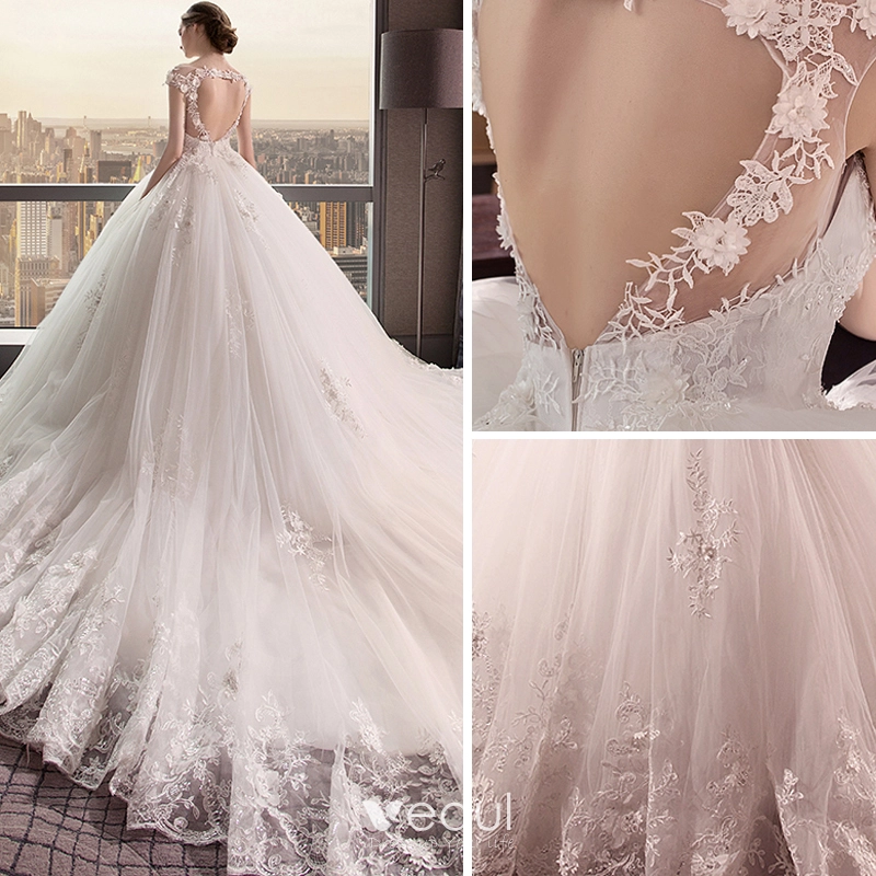 Chic Beautiful Ivory Wedding Dresses 2018 Ball Gown V Neck Cap Sleeves Heart shaped Backless Appliques