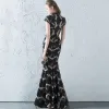 Chinese style Black Gold Sequins Evening Dresses  2018 Trumpet / Mermaid High Neck Cap Sleeves Floor-Length / Long Ruffle Formal Dresses
