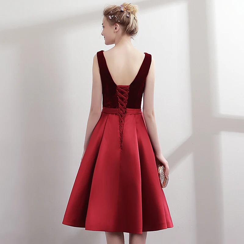 Modest Simple Burgundy Red Party Dresses 2018 A Line Princess V Neck Sleeveless Sash Knee Length Ruffle Backless Formal Dresses Modest Simple Burgundy Red Party Dresses 2018 A Line Princess V Neck Sleeveless Sash Knee Length Ruffle Backless Formal Dresses