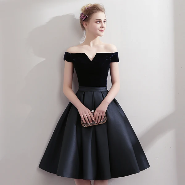 Simple Bleu Marine Robe De Fete 2018 Princesse De l'épaule Manches Courtes Ceinture Mi-Longues Volants Dos Nu Robe De Ceremonie