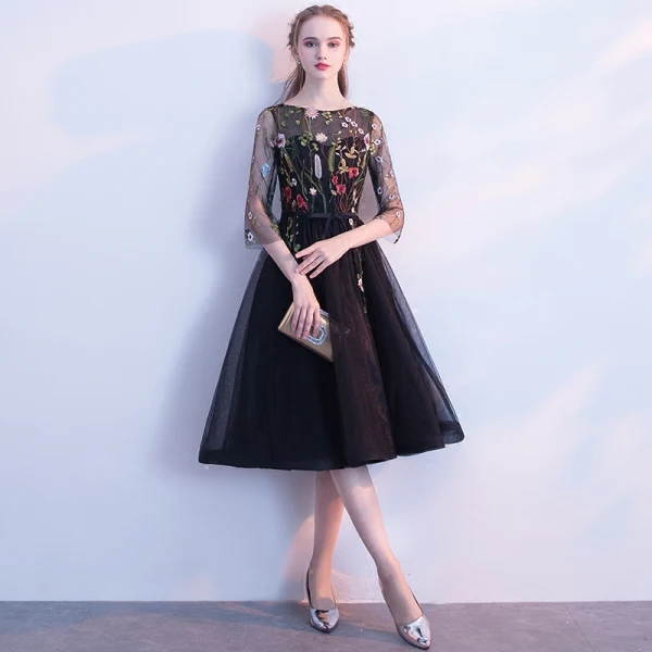 Modern / Fashion Black Homecoming Graduation Dresses 2018 A-Line / Princess Square Neckline 3/4 Sleeve Appliques Lace Sash Knee-Length Ruffle Formal Dresses