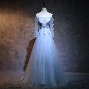 Elegant Himmelen Blå Ballkjoler 2018 Prinsesse Av Skulderen Langermede Appliques Blonder Blomst Perle Sash Lange Buste Ryggløse