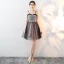 Chic / Belle Noire de retour Robe De Graduation 2018 Princesse Bretelles Spaghetti Sans Manches Courte Volants Dos Nu Robe De Ceremonie