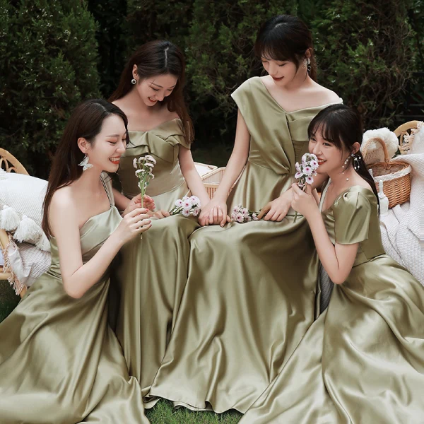 Modest / Simple Olive Green Satin Bridesmaid Dresses 2021 A-Line / Princess Short Sleeve Backless Floor-Length / Long Wedding Party Dresses