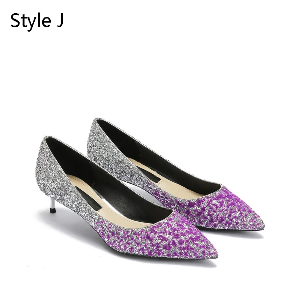 Schöne Silber Abend Pumps 2019 Leder Pailletten 4 cm Stilettos Spitzschuh Low Heel Pumps