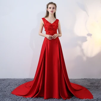 Chic Belle Robe De Soirée 2017 Rouge Bretelles Croisées Appliques Dos Nu Brodé Impression Charmeuse Dentelle V Cou Cocktail Sans Manches Princesse Soirée