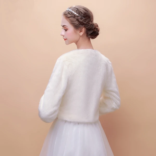 White Winter Scoop Neck Long Sleeve Faux Fur Prom Wedding Coats / Jackets 2017