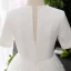 Vintage Weiß Plus Größe Brautkleider / Hochzeitskleider 2021 A Linie V-Ausschnitt Kurze Ärmel Rückenfreies Handgefertigt Kapelle-Schleppe Hochzeit