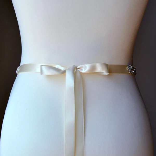 Moderne / Mode Ivoire Mariage Rubans 2020 Métal Fait main Satin Perlage Faux Diamant La Mariée Soirée Promo Accessorize