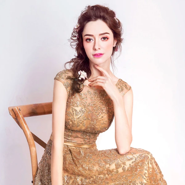 Chic / Beautiful Gold Evening Dresses  2017 A-Line / Princess U-Neck Tulle Appliques Backless Glitter Sequins Evening Party Formal Dresses