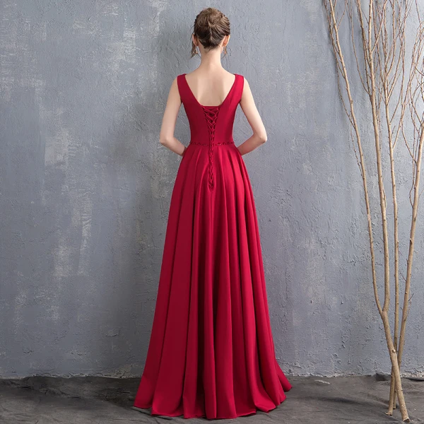 Modest / Simple Floor-Length / Long Burgundy Evening Dresses 2018 Charmeuse A-Line / Princess V-Neck Backless Beading Evening Party Formal Dresses