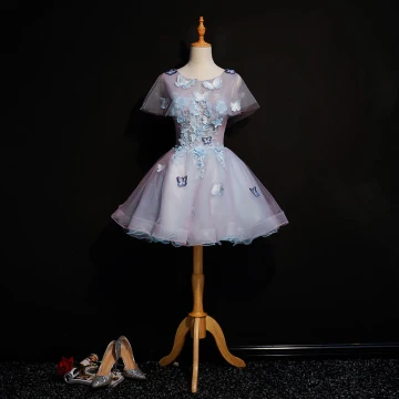 Chic Belle Lavande Courte Robe De Graduation 2018 Princesse U Cou Tulle Papillon Appliques Dos Nu Perlage De Retour Robe De Ceremonie