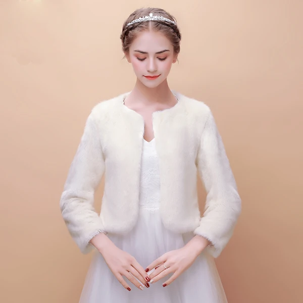 White Winter Scoop Neck Long Sleeve Faux Fur Prom Wedding Coats / Jackets 2017