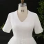 Vintage Weiß Plus Größe Brautkleider / Hochzeitskleider 2021 A Linie V-Ausschnitt Kurze Ärmel Rückenfreies Handgefertigt Kapelle-Schleppe Hochzeit