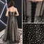 Elegante Schwarz Ballkleider 2019 A Linie Spaghettiträger Ärmellos Glanz Star Lange Rüschen Rückenfreies Festliche Kleider