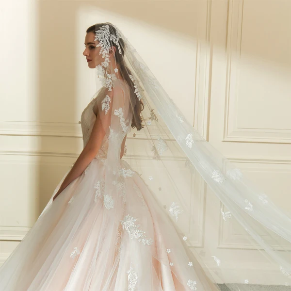 Elegant Champagne See-through Wedding Dresses 2019 A-Line / Princess Scoop Neck Detachable 3/4 Sleeve Appliques Lace Cathedral Train Ruffle