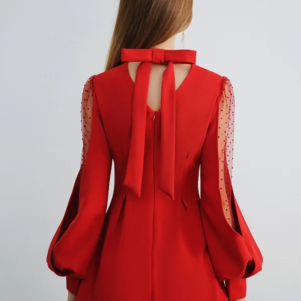 Modest / Simple Burgundy See-through Homecoming Graduation Dresses 2019 A-Line / Princess High Neck Puffy Long Sleeve Short Ruffle Backless Formal Dresses
