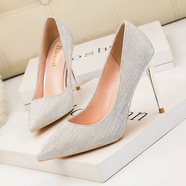 Charmant Gold Glanz Pailletten Brautschuhe 2022 10 cm Stilettos Spitzschuh Hochzeit Pumps Hochhackige