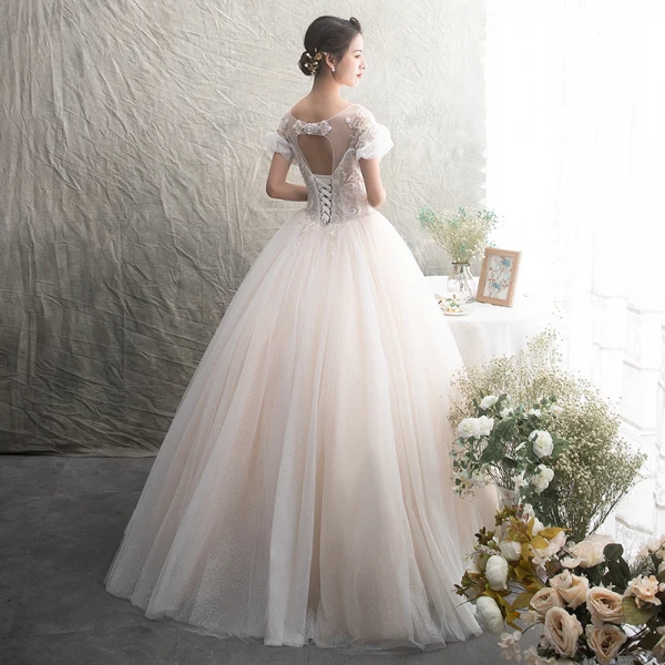 Chic Champagne Transparentes Robe De Mariée 2019 Princesse Encolure Dégagée Gonflée Manches Courtes Dos Nu Appliques En Dentelle Perlage Tachetée Tulle Longue Volants