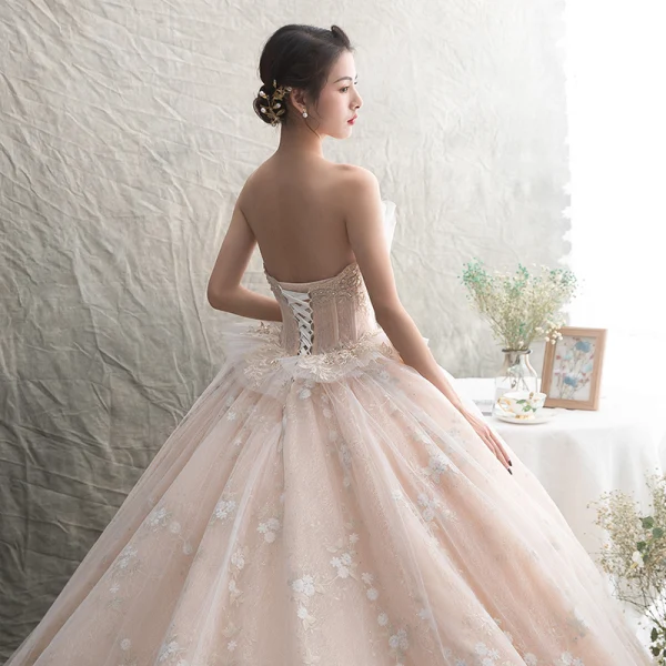 Luksus Champagne Brudekjoler 2019 Ballkjole Kjæreste Uten Ermer Ryggløse Appliques Blonder Beading Glitter Tyll Cathedral Train Buste