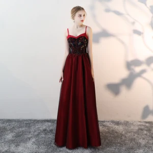Sexy Burgundy Evening Dresses 2018 Empire Spaghetti Straps Sleeveless Pearl Rhinestone Embroidered Floor Length Long Ruffle Backless Formal Dresses