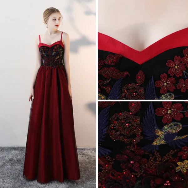 Sexy Bordeaux Robe De Soirée 2018 Empire Bretelles Spaghetti Sans Manches Perle Faux Diamant Brodé Longue Volants Dos Nu Robe De Ceremonie