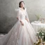 Schöne Champagner Durchsichtige Brautkleider / Hochzeitskleider 2019 A Linie Rundhalsausschnitt Ärmellos Rückenfreies Glanz Applikationen Spitze Kapelle-Schleppe Rüschen