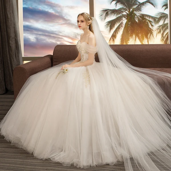 Affordable Ivory Wedding Dresses 2019 A-Line / Princess Off-The-Shoulder Short Sleeve Backless Appliques Lace Beading Floor-Length / Long Ruffle