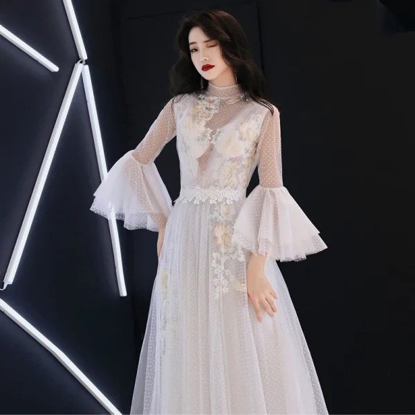 Illusion Ivory See-through Evening Dresses 2019 A-Line / Princess High Neck Bell sleeves Spotted Tulle Appliques Lace Floor-Length / Long Ruffle Formal Dresses Fall