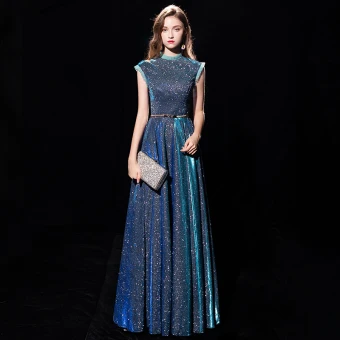 Sterrenhemel Ink Blauw Avondjurken 2019 A Lijn Hoge Kraag Mouwloos Metaal Gordel Glans Polyester Lange Ruche Gelegenheid Jurken
