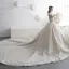 Luxus / Herrlich Champagner Durchsichtige Brautkleider / Hochzeitskleider 2019 A Linie Eckiger Ausschnitt Lange Ärmel Perlenstickerei Glanz Tülle Kathedrale Schleppe Rüschen