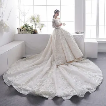 Luxe Champagne Percé Robe De Mariée 2019 Princesse Encolure Dégagée Manches Longues Dos Nu Appliques En Dentelle Perle Cathedral Train Volants