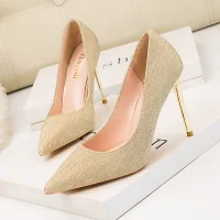 Charmant Goud Glans Pailletten Bruidsschoenen 2022 10 cm Naaldhakken / Stiletto Spitse Neus Huwelijk Pumps Hoge Hakken