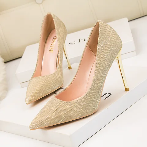 Sjarmerende Gull Glitter Paljetter Brudesko 2022 10 cm Stiletthæler Spisse Bryllup Pumps Høyhælte