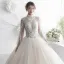 Illusion Champagner Durchsichtige Brautkleider / Hochzeitskleider 2019 A Linie Stehkragen Glockenhülsen Rückenfreies Applikationen Spitze Perlenstickerei Lange Rüschen