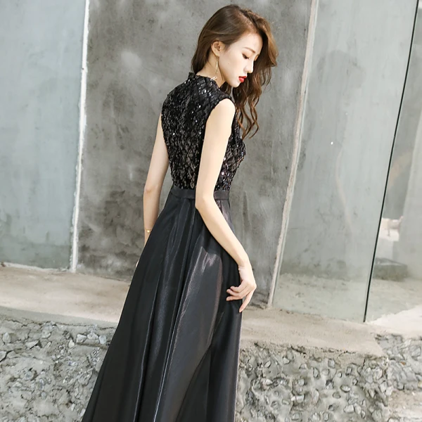 Abordable Noire Robe De Soirée 2019 Princesse V-Cou Sans Manches Ceinture Glitter Paillettes Longue Volants Robe De Ceremonie