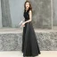 Abordable Noire Robe De Soirée 2019 Princesse V-Cou Sans Manches Ceinture Glitter Paillettes Longue Volants Robe De Ceremonie