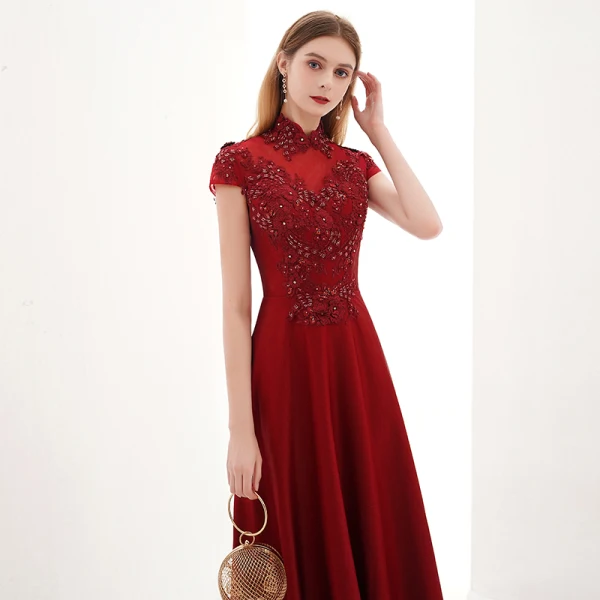 Vintage / Retro Burgundy Dancing Prom Dresses 2021 A-Line / Princess See-through High Neck Short Sleeve Appliques Lace Beading Floor-Length / Long Ruffle Formal Dresses